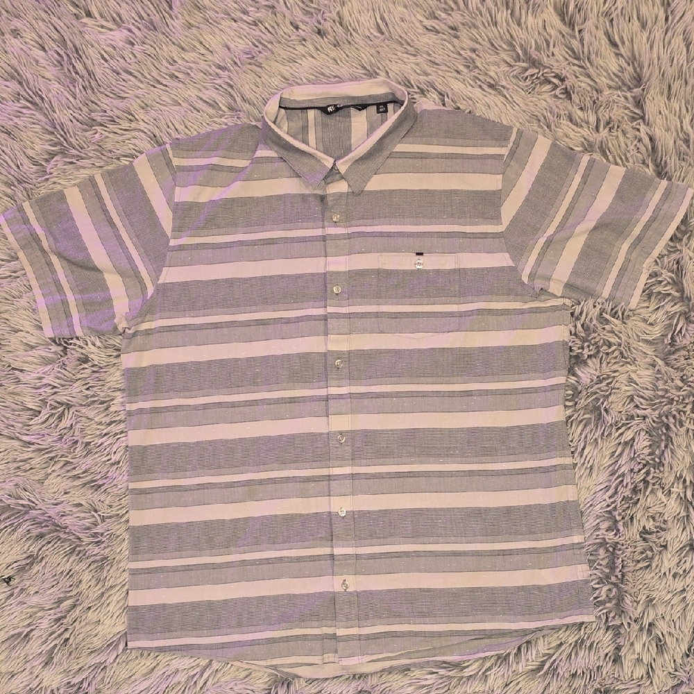 Travis Mathew Short-Sleeve Button-Down in Gray and White Stripes